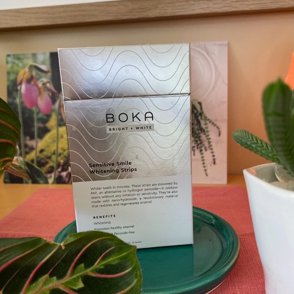😁 Boka Teeth Whitening Strips for Sensitive Teeth – 30 Sealed Strips - Picture 1 of 4
